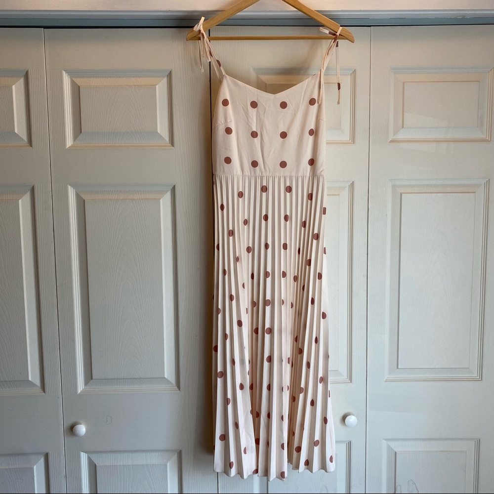 French Pleated polka dot dress with ribbon tie midi